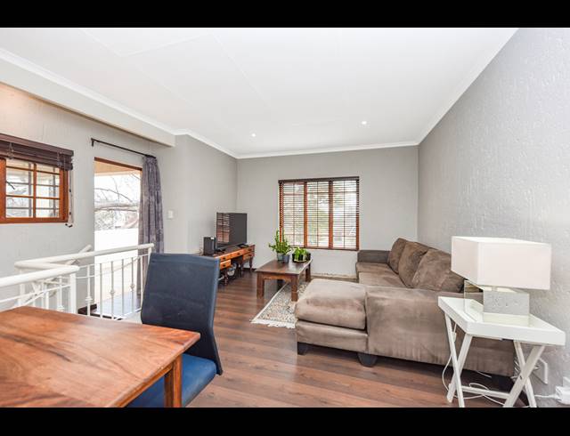 3 BEDROOM APARTMENT FOR SALE IN PAULSHOF